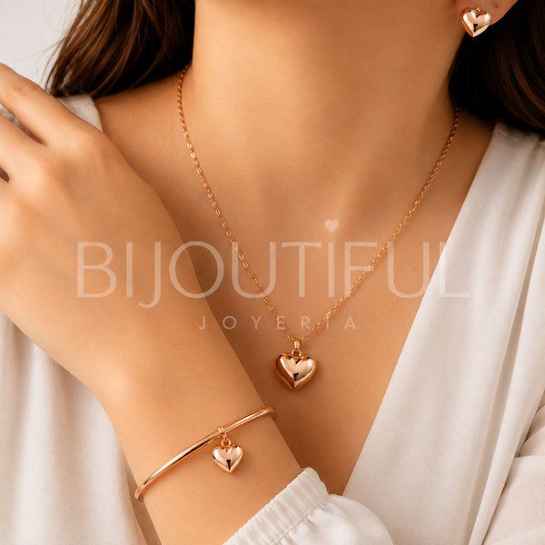 Set Collar Corazón Mujer + Aretes y Pulsera Bañado en Oro 18K